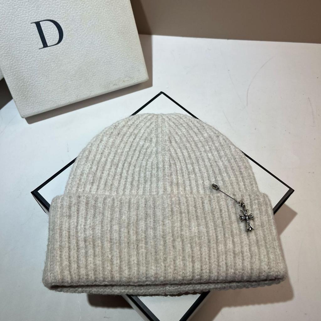 Youth Street Versatile Knitted Hat Cross Pin Personality Men'S And Women'S Warm Wool Hat Trend