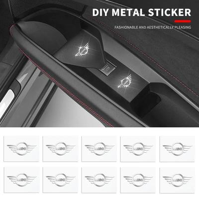Accesorios de exterior – Emblemas