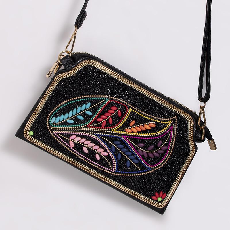 Bohemian Shell Shape Purse With Flower Embellishments For Daily Wear