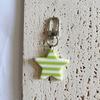 Stylish Alloy Resin Key Ring Star Charm Keychain With Delicate Striped Decoration Accent For Purse Backpacks Camera