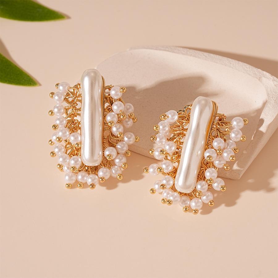 French Vintage Imitation Pearl Irregular Geometric Silver Needle Earrings