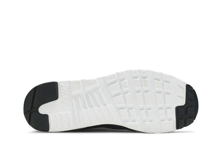 Women's Sneakers Nike Wmns Air Max Tavas 'Black'