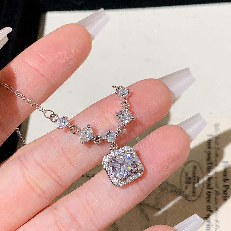 S925 Silver Zircon Clavicle Necklace with Sugar Cube Pendant - Luxury Jewelry for Girls