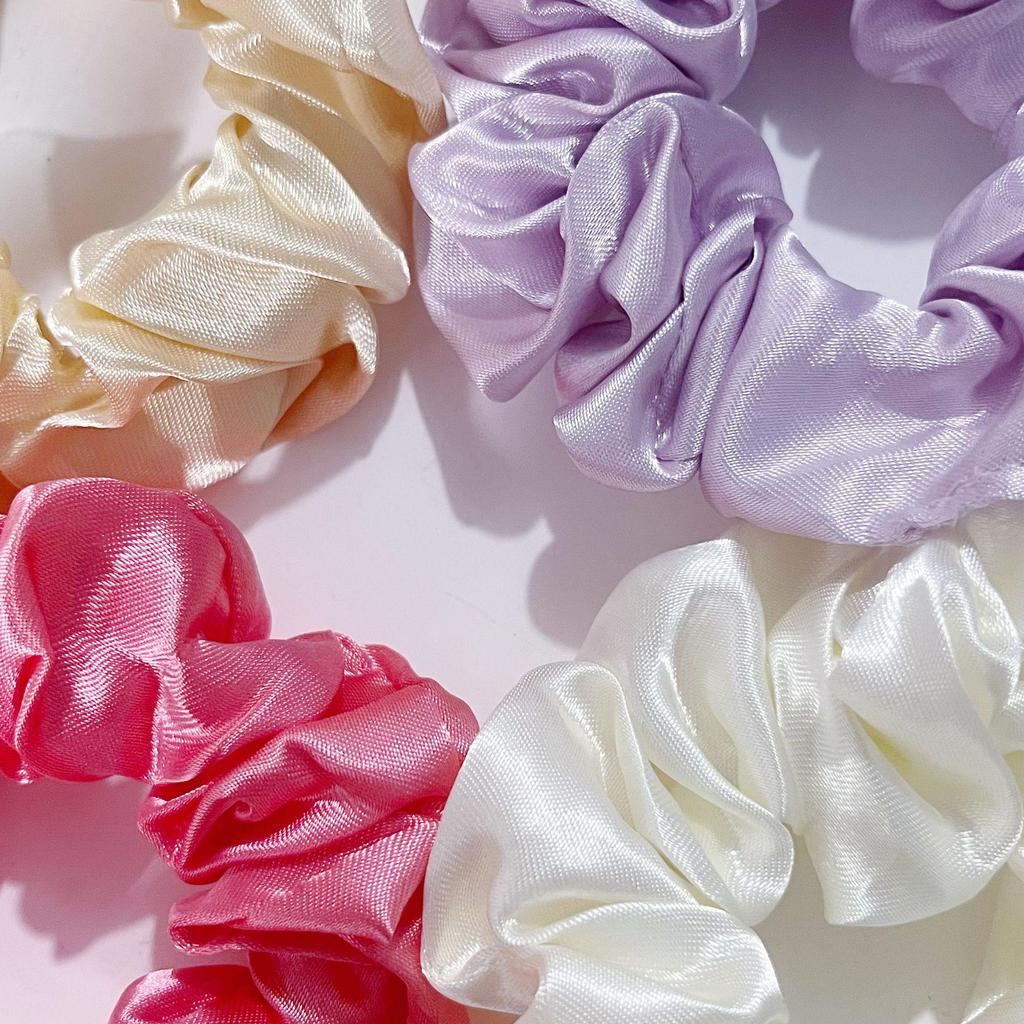 European & American Retro Satin Scrunchie – Solid Color, Oversized, French-Style Hair Accessory