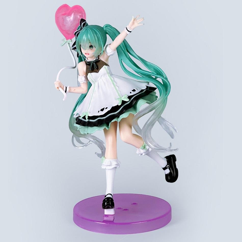 New 18CM Anime Hatsune Miku Birthday Party Styling Figure Anime Peripheral Collectible Models Decoration