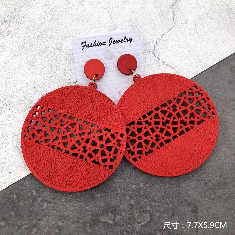 Bohemian Wood Earrings Women's Personality Exaggerated Print Flower Stud Earrings Vacation Versatile Temperament Earrings