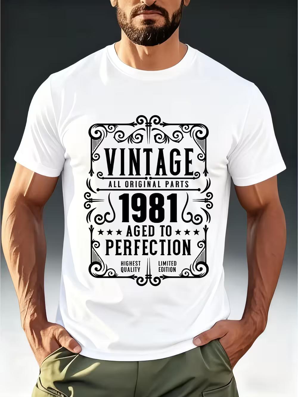 Men S Trendy T-Shirt Featuring a Vintage Badge And a 1981 Theme Print M
