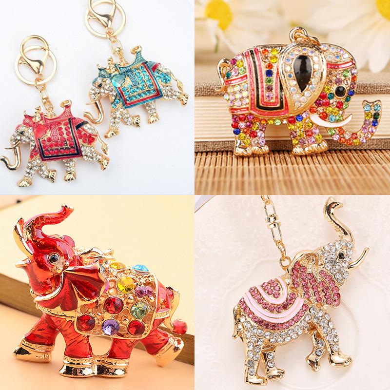 War Elephant, Elephant, Gong Elephant - Cultural Keychain with Creative Design