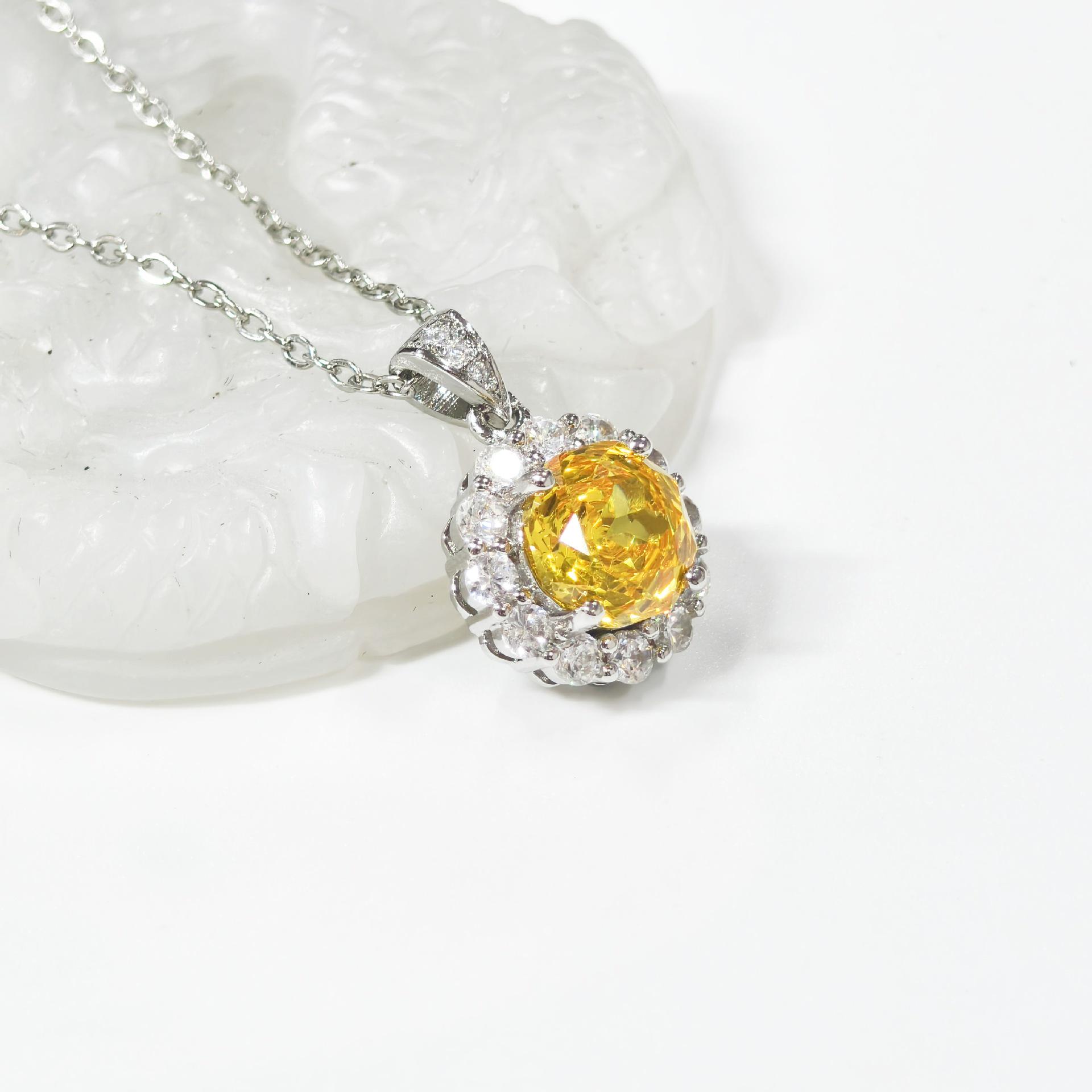 Gusen Exquisite High-Carbon Diamond & Yellow Zircon Ring and Earring Set