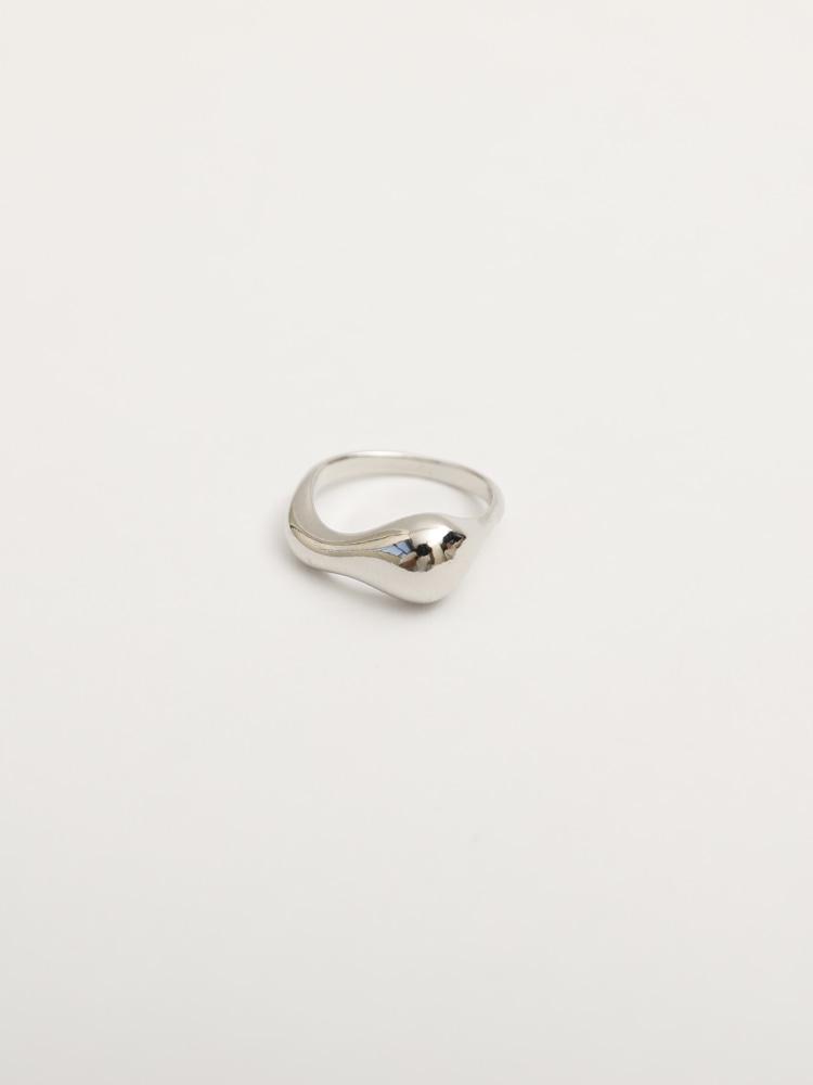 Sosoo Melting Wave Ring