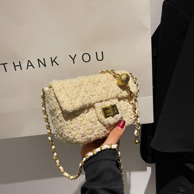 Autumn and Winter Woolen Small Bag Women's 2025 New Trendy Fashion Chain Shoulder Bag Popular Small Fragrant Woolen Small Square Bag