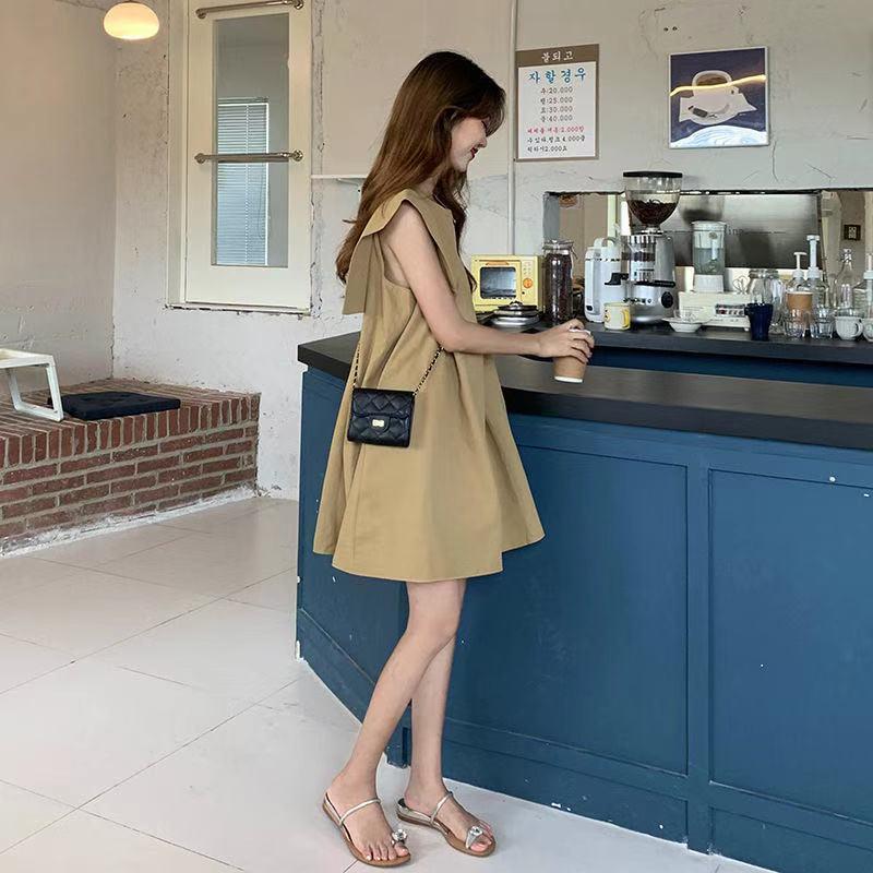2024 Women's Sleeveless A-Line Dress: Solid Color, Loose Fit, Light Mature Style