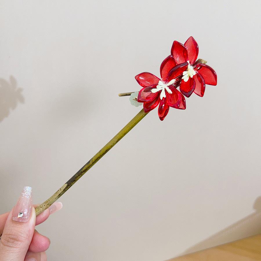 Chinese Style Hanfu Hairpin Set for Girls - Includes Hair Clips, Swaying Tassels, and Butterfly Accessories