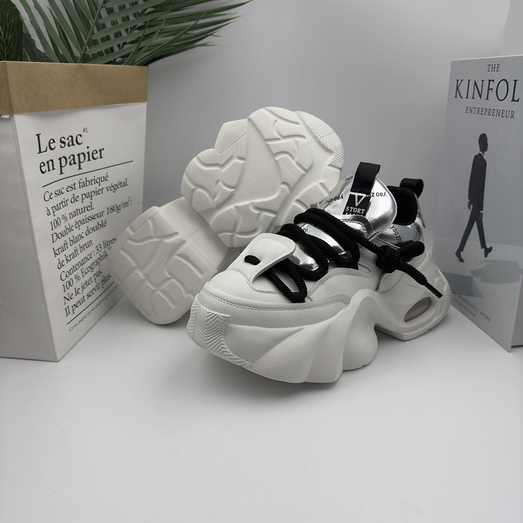 Fashion Sneaker for Men Comfortable Fashion Versatile Luxury Men's Sneaker Breathable Mesh High Quality Platform Sneaker Tenis Masculino