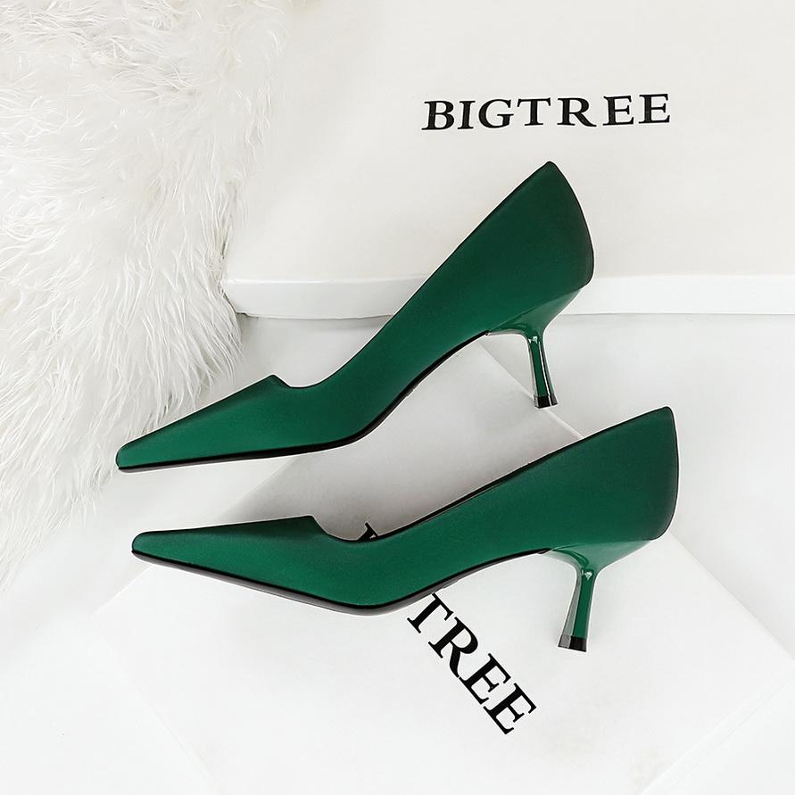 Minimalistiniai ploni kulniukai, seklios burnos kvadratiniai pirštai, moteriški profesionalūs OL universalūs vienviečiai aukštakulniai batai