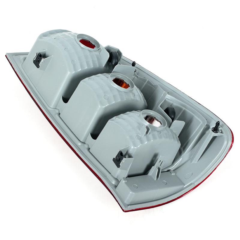 Car Rear Tail Light Brake Lamp For Toyota Hilux MK6 Pickup Vigo 2005-2010 2011 Signal Lamp Taillight 81550-0K010 81551-0K010
