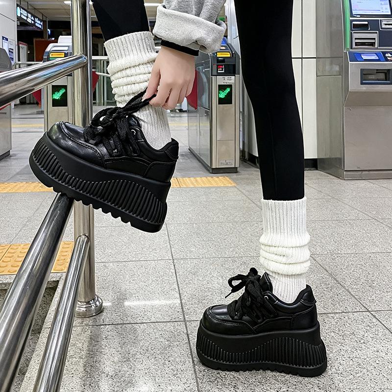 Platform Bread Shoes Women's 2025 Autumn and Winter New Muffin Heightening Wear-resistant Non-slip Small Leather Shoes Versatile Leisure Sports