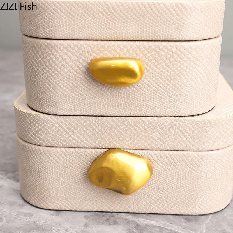 Creative Leather Decorative Box Jewelry Boxes Dresser Table Desk Decoration Cosmetic Jars Exquisite Earring Jewelry Storage Jar