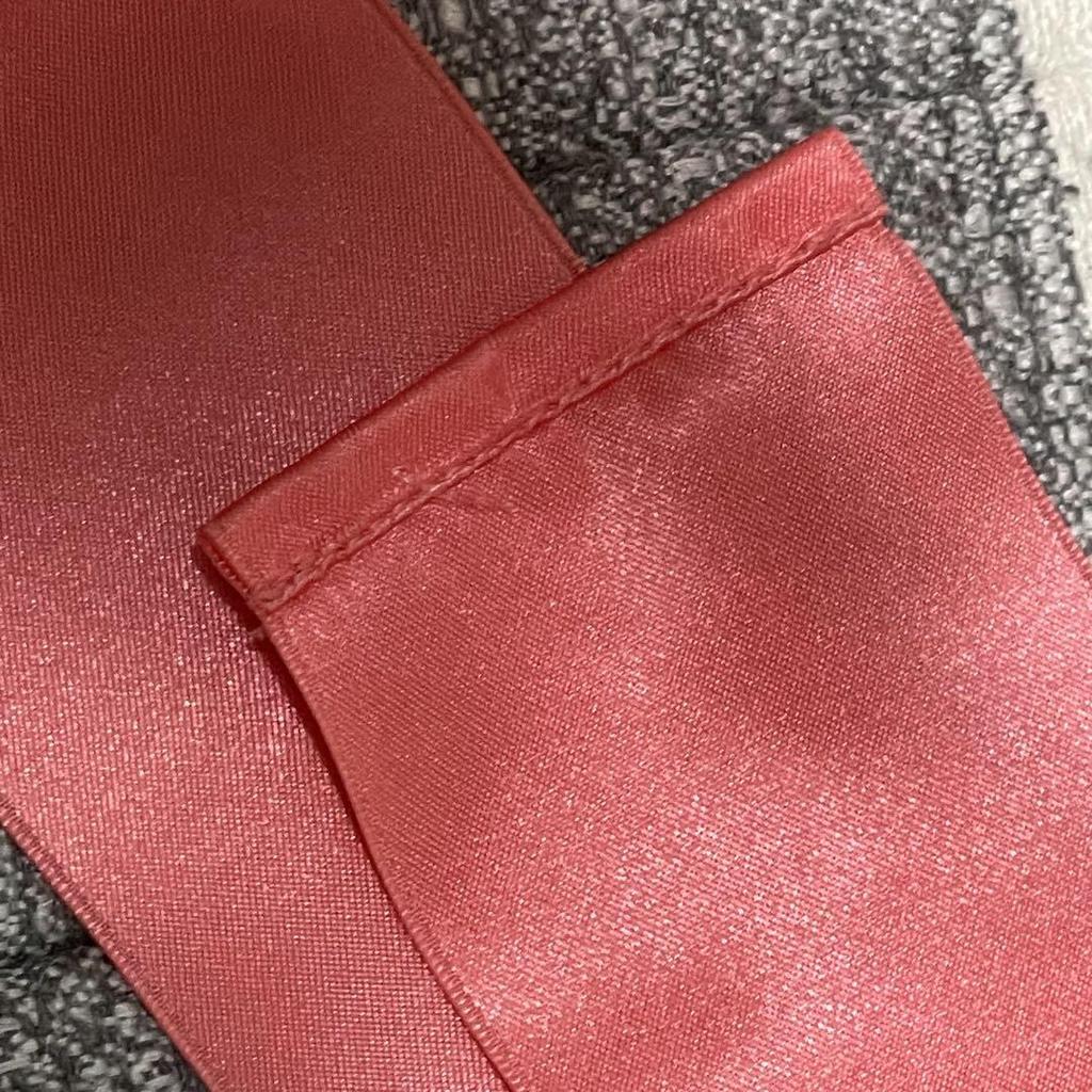 [USED] Excellent Condition Big Bang Fiberglass Straw Hat with Pink Ribbon, Perfect for Summer, Made In Japan