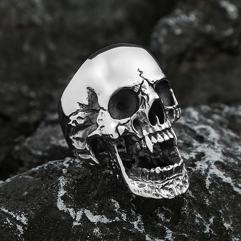 Hochglanzpolierte Gothic-Vampir-Totenkopfringe für Herren Schwerer Totenkopf Edelstahl Bikerring Punk Motorradfahrer Schmuck Geschenk Größe 7-15