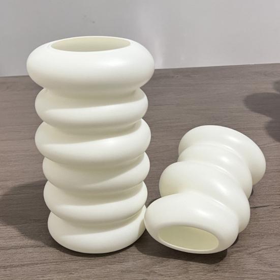 White Faux Ceramic Vase Minimalist Modern Small Flower Vase for Pampas Grass