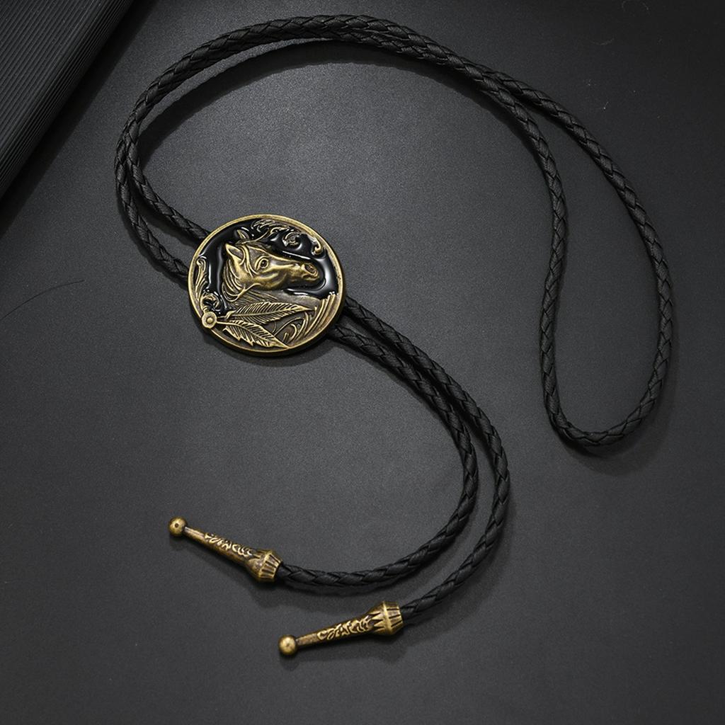 Einzigartige Western Rodeos Bolo Krawatte mit Emaille Metallabzeichen Anhänger Lederkordelkette für modebewusste Männer