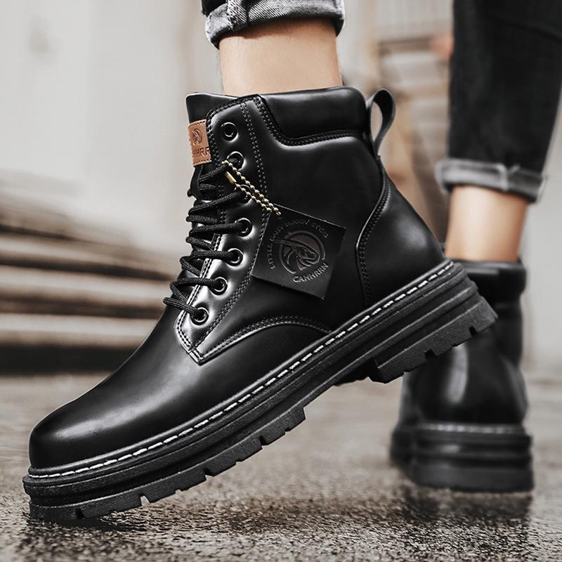Men's rhubarb boots 2025 autumn and winter new retro locomotive boots men's shoes thick-soled high-top Martin boots factory direct sales