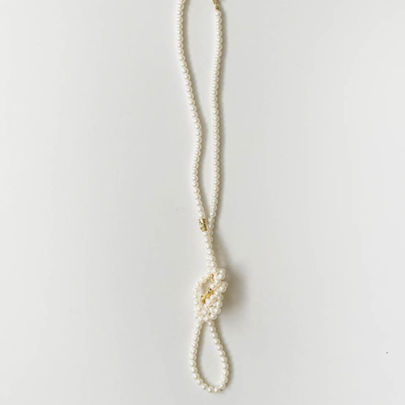 ELYONA Sea Rock Long Pearl Necklace