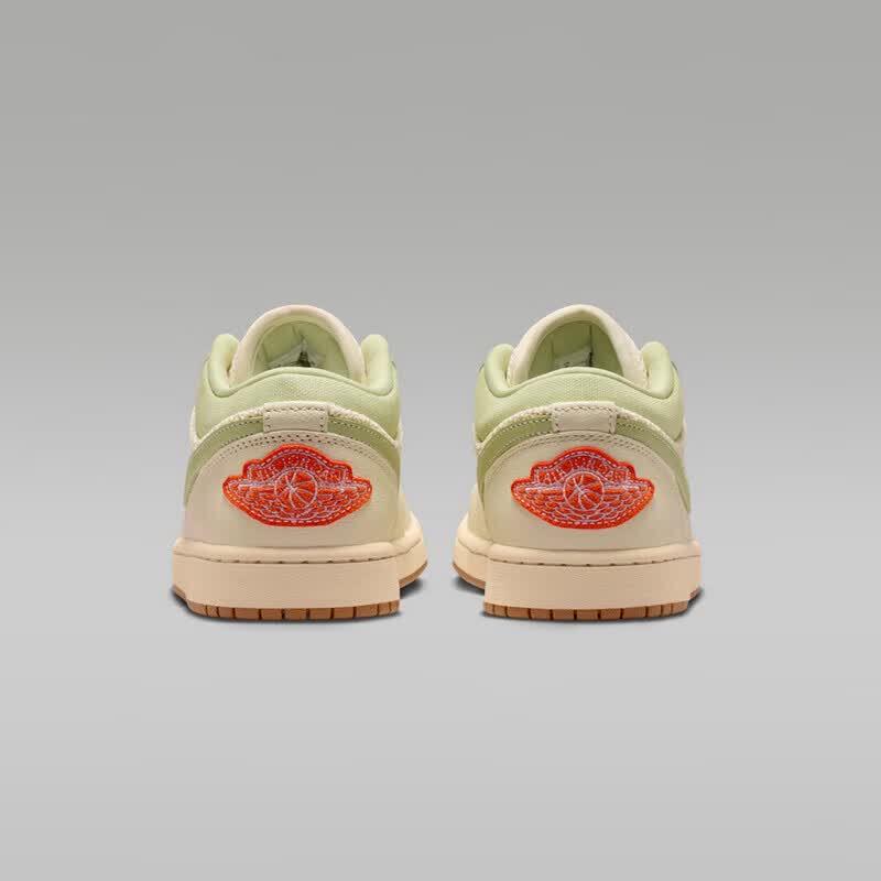 Jordan Women's AJ1 Low-Top Breathable Casual Sneakers