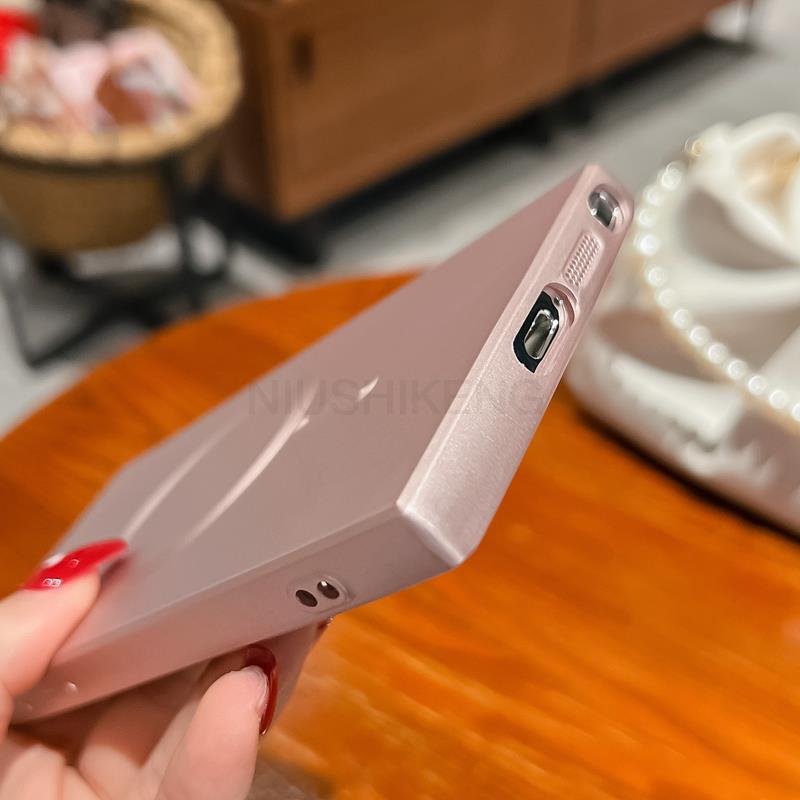 Luxury Wireless Charging Magsafe Case For Samsung Galaxy S23 S22 S21 S24 Plus Ultra S21 S23 FE Plus Soft Magsafe Bumper Cover