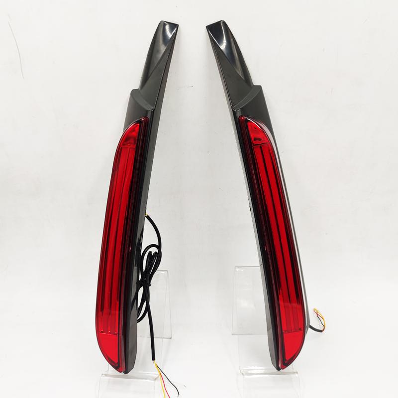 1 Pair For Toyota Fortuner 2015 2016 2017 2018   LED Rear Fog Lamp Bumper Light Auto Brake Light Turn Signal Reflector