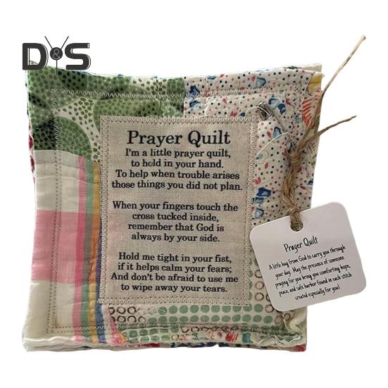 Mini colcha de oração, colcha de oração vintage com dispositivo de madeira dentro, colcha de oração de bolso feita à mão, quadrados, presente religioso para amigos cristãos