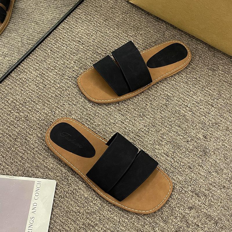 Fan Jieya Fashion French Slippers Women's 2025 Summer New Outer Wear Flat Bottom Sandals Seaside Vacation Beach One Word