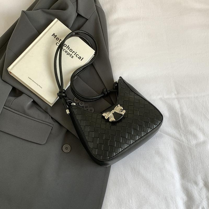 

Простая сумка через плечо для поездок на работу, женская сумка через плечо в стиле ретро, 2024, новая портативная сумка-полумесяц, модная сумка-мессенджер чёрный