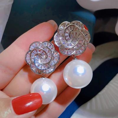 Simple Flower Pearl Earrings Fashionable Light Luxury Zircon Flower Earrings