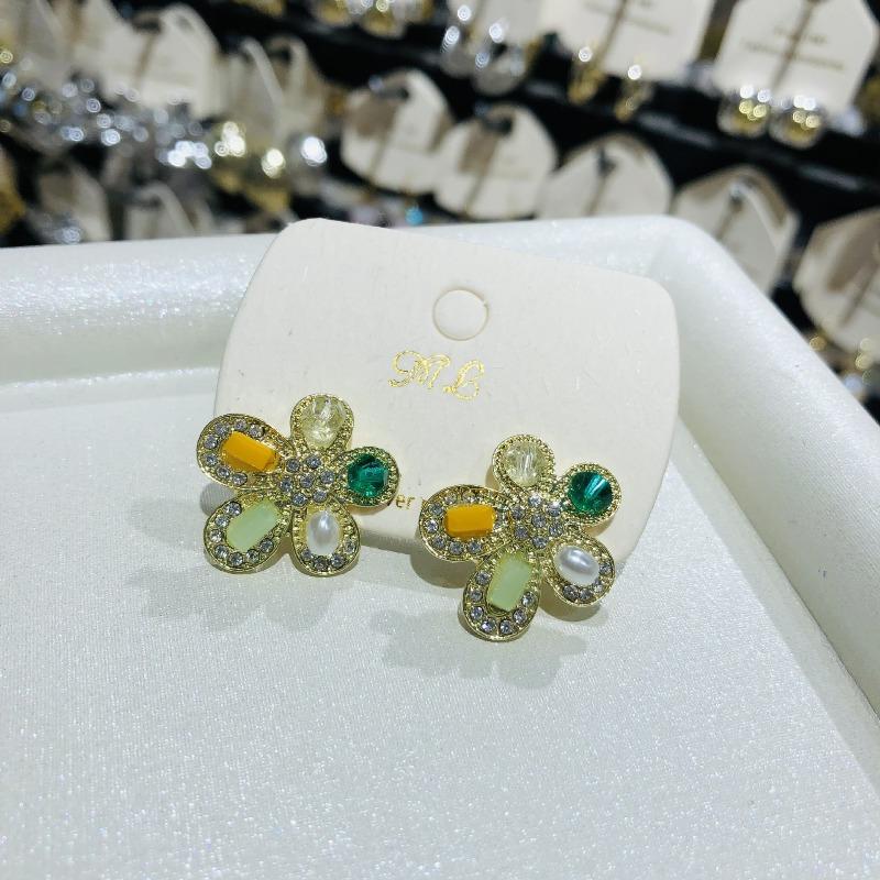 Ретро Серьги-гвоздики с цветами и жемчугом Женские Сладкий темперамент Серебряная игла S925 Стразы Серьги