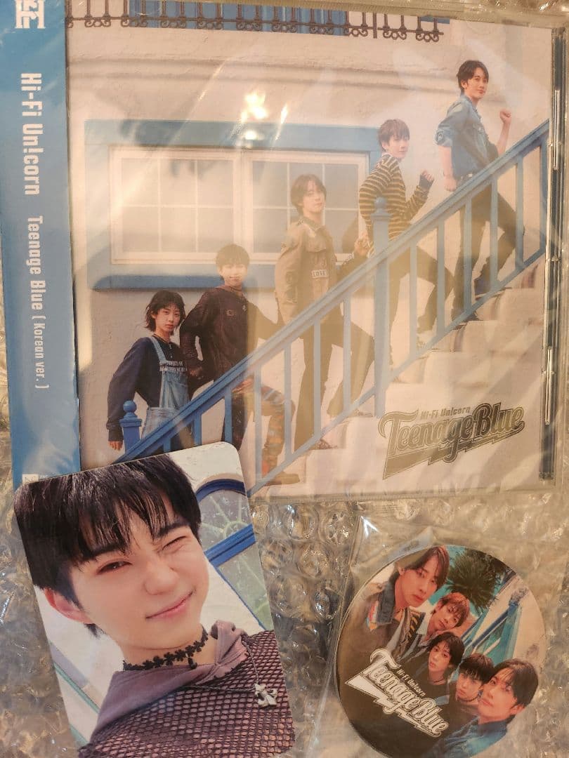 

[USED] Hi-Fi Un!corn CD Teenage Blue Shoot Sticker