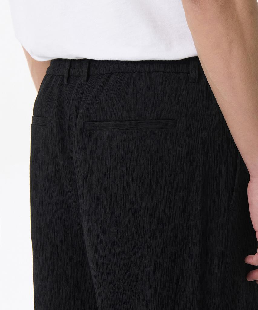 MUSINSA STANDARD Crinkle Loose Tapered Elastic Waist Pants [Black]