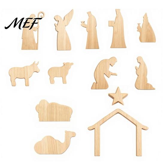 Decorazione da Tavolo Natalizia da Interno, Set Presepe in Legno da 13 Pezzi, Mini Statuine della Sacra Famiglia, Centrotavola Festivi per