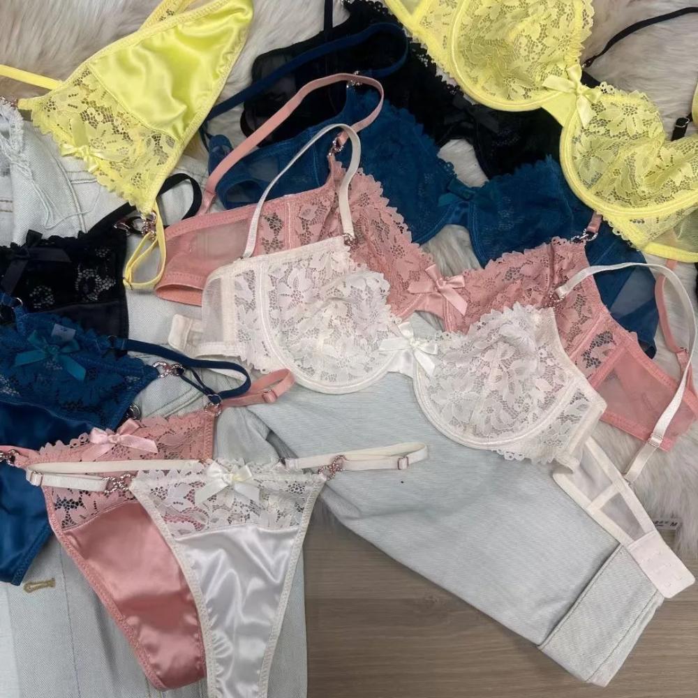 Set de lenjerie de corp sexy pentru femei, franțuzesc, ultra subțire, respirabil, din dantelă, broderie, cu strasuri de lux, set de sutien și tanga