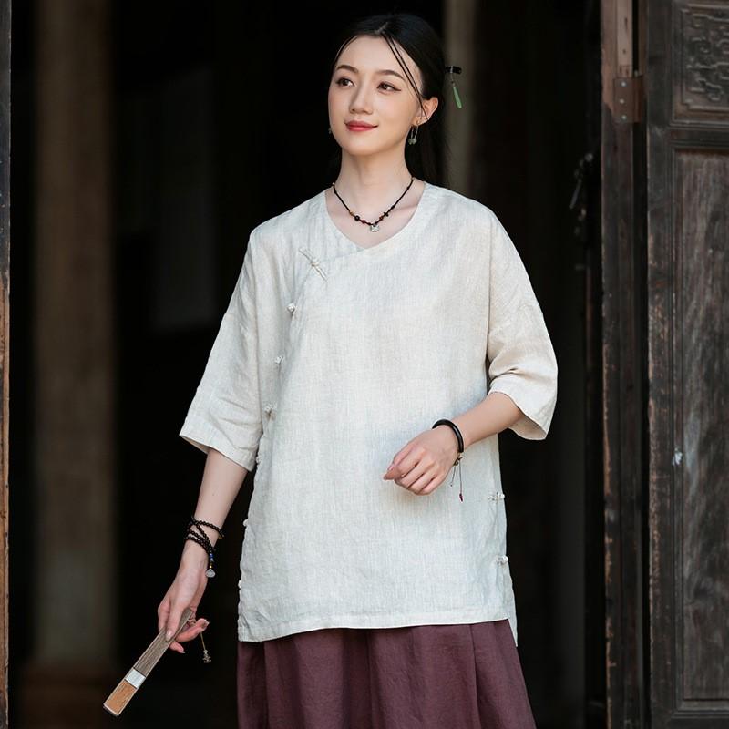 

Johnature Vintage Women Shirts Solid Color Autumn V-Neck Half Sleeve Blouses Chinese Style Loose Button Shirts One Size бежевий