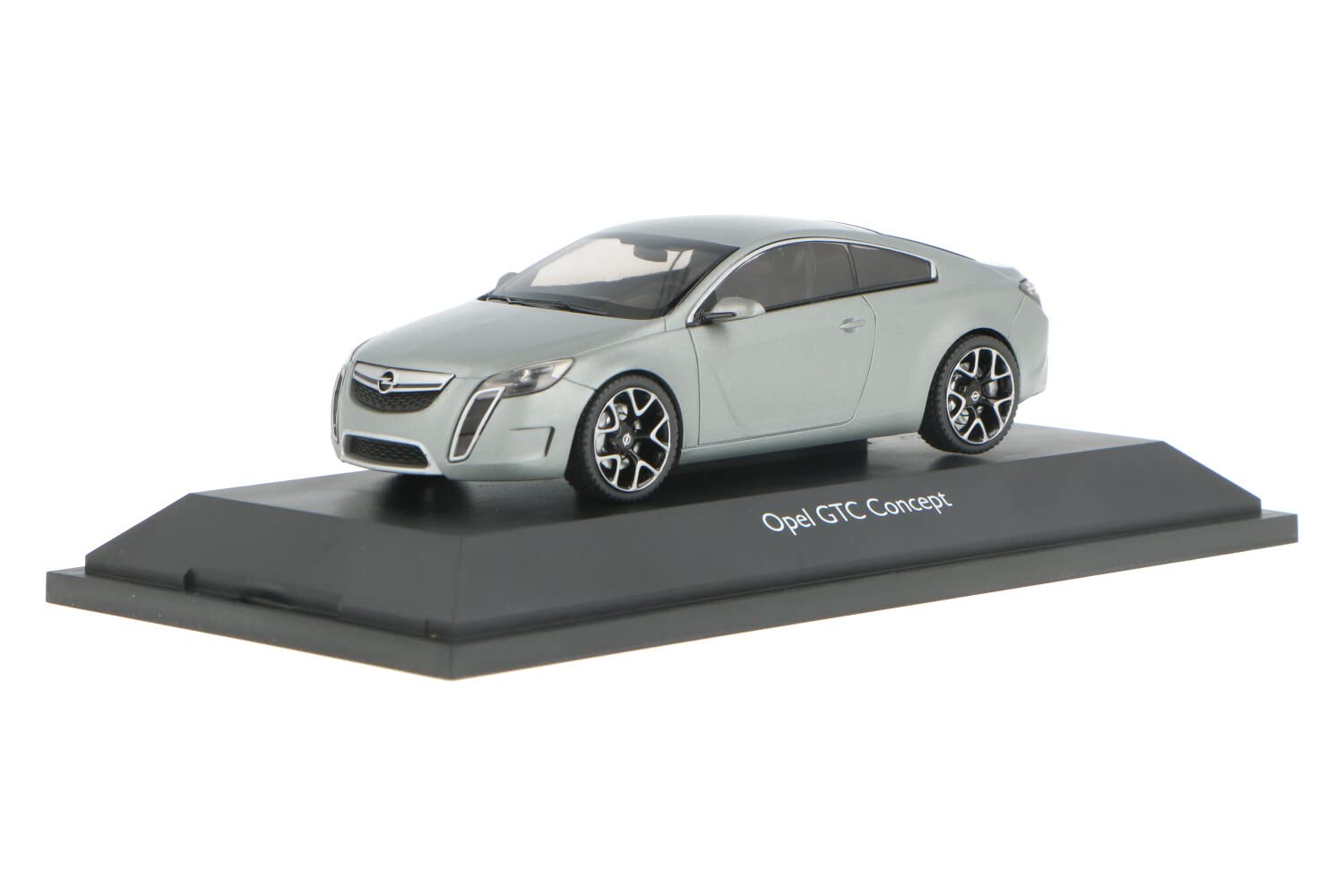 

Концепт-кар Shuco Opel GTC Silver Завершенный продукт (1/43 7259) серебряный