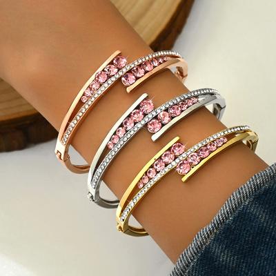 Simple Design Slightly Inlaid With Diamonds Cold Wind Bracelet Women'S Minimalist Wind Light Luxury Temperament Bracelet Source Factory