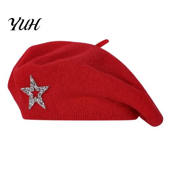 Artist Cap with Rhinestone Star Women Knitted Beret Hat for Fall Winter, French Style Knitting Star, Stretchy Solid Color Elastic