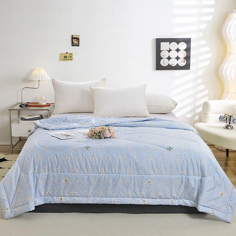 

Grace Flower Love Season Breathable Summer Comforter