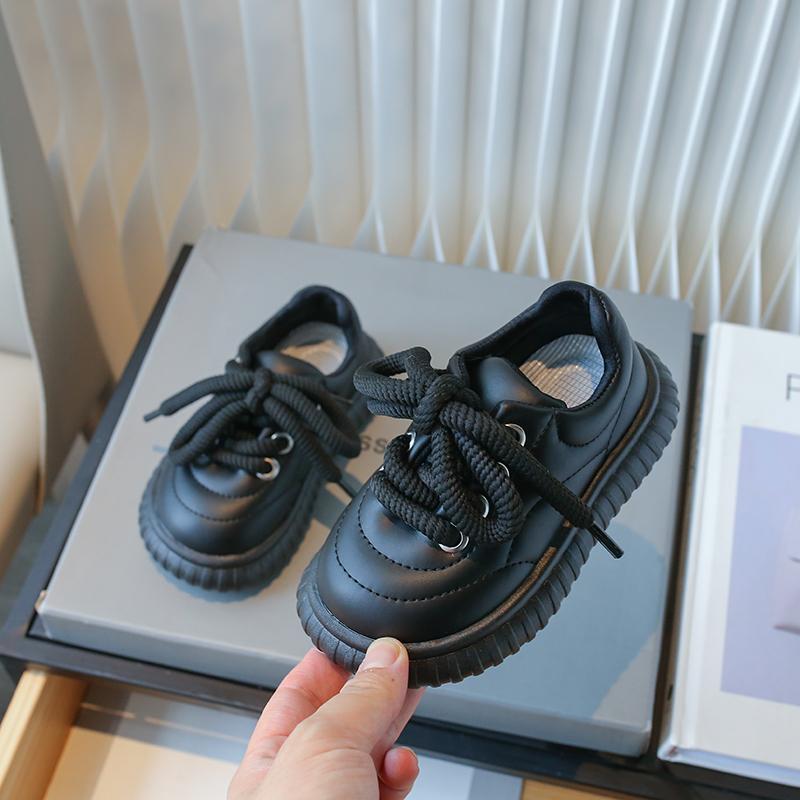 

Новые детские модные кроссовки детские кроссовки повседневная обувь дышащая мягкая подошва для детей мальчиков девочек студентов кроссовки 27 чёрный