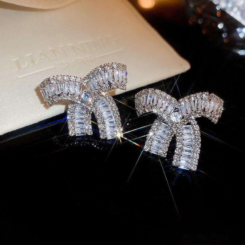 Diamond Inlaid Tassel Earrings - Silver Needle, High-End Court Style