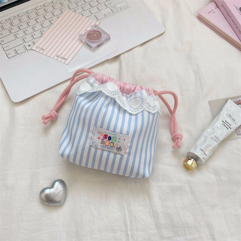 

58151 Cute lace drawstring bundle storage bag Cosmetics sub-packaging bag Travel wash storage bag
