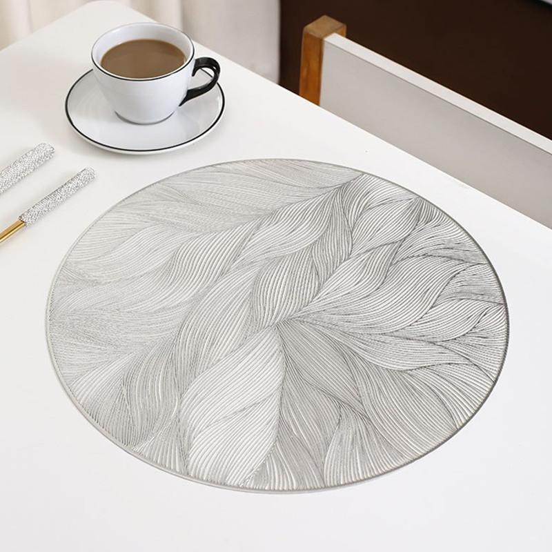 1Pc 38x38cm Round Light Luxury Placemat PVC Dinner Table Home Decor Protector Mat Heat Resistant Pad