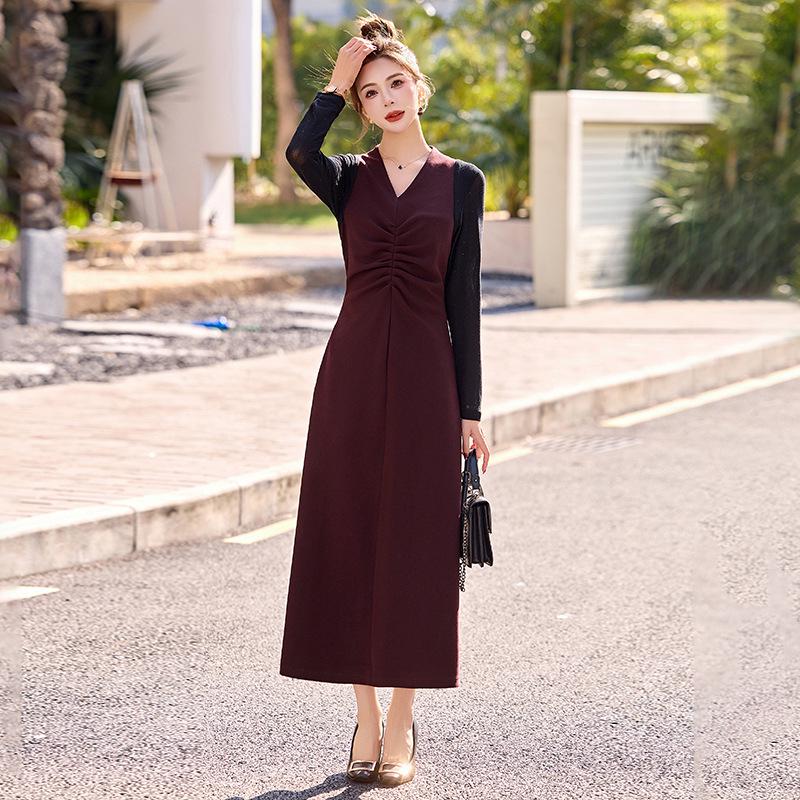 

Spring 2025 Slimming Women s V-Neck Long-Sleeved Dress L 105-115 lbs